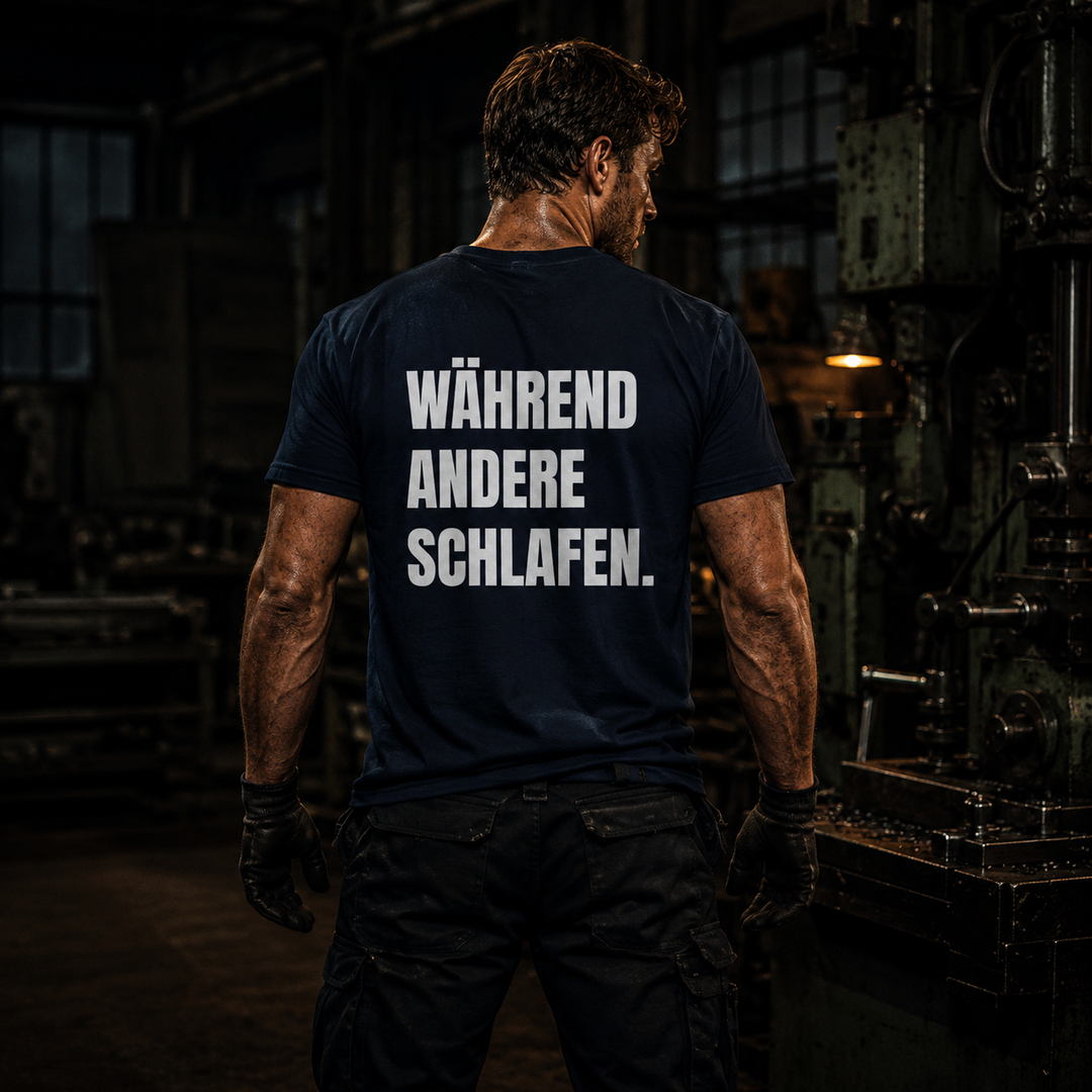 T-Shirt - SCHLAFEN
